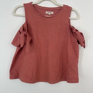 Madewell Textured Ribbed Crewneck Tank in Dusty Rose with Cutout Shoulders